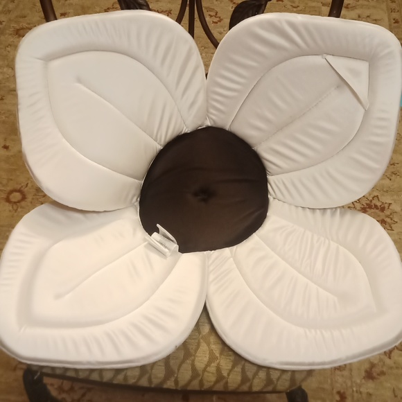 Blooming Bath Baby Bath Seat - Baby Tubs Newborn Infants - Picture 3 of 8